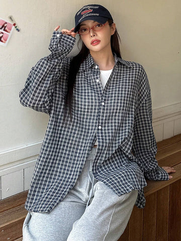 DAZY Women's Plaid Oversized Turndown Collar Shirt, Autumn