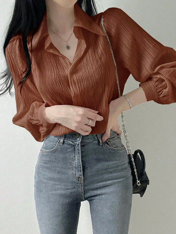 DAZY Women's Plain Pleated Turn Down Collar Loose Blouse