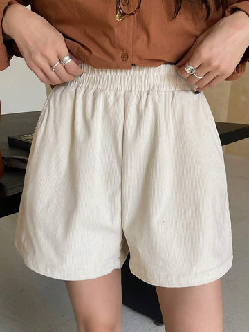 DAZY Women's Plain Pocket Relaxed Corduroy Shorts