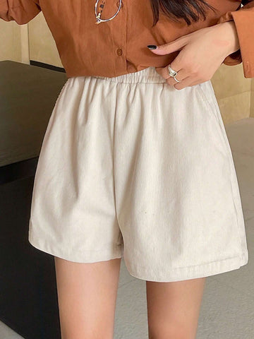 DAZY Women's Plain Pocket Relaxed Corduroy Shorts