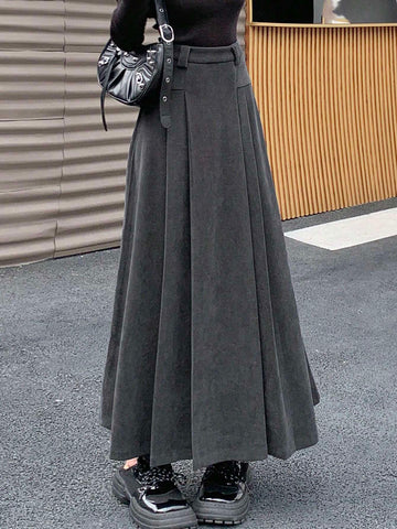 DAZY Women's Pleated Skirt