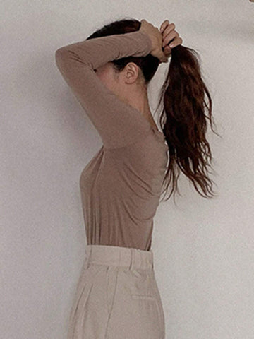 DAZY Women's Round Neck Long Sleeve T-Shirt