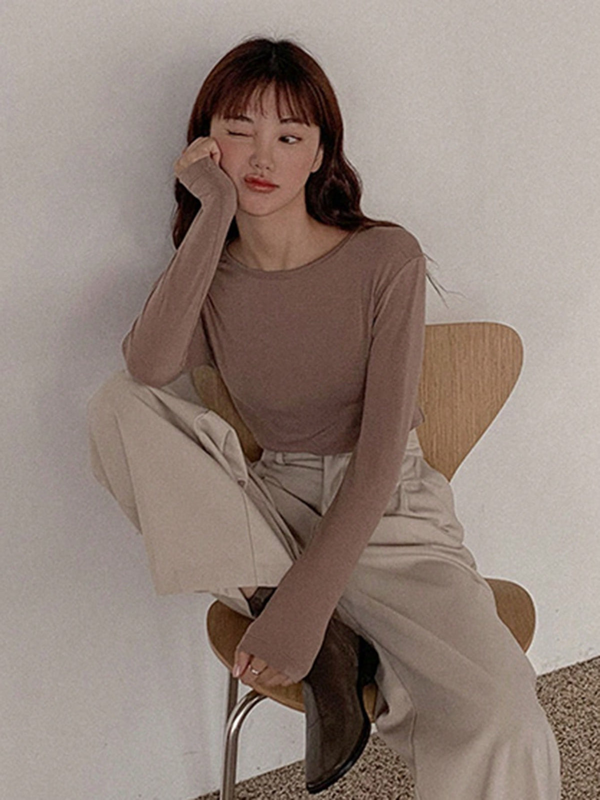 DAZY Women's Round Neck Long Sleeve T-Shirt