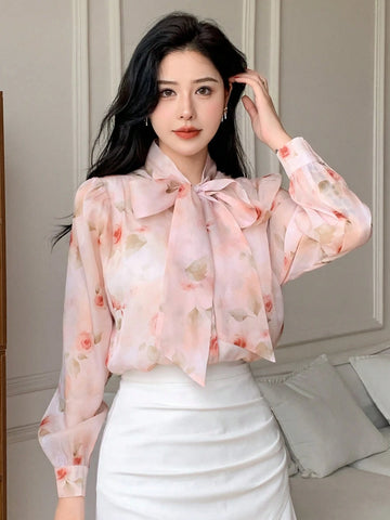 DAZY Women's Short Sleeve Chiffon Printed Blouse With Bow Tie