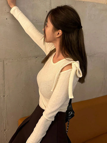 DAZY Women's Shoulder Hollow Out T-Shirt