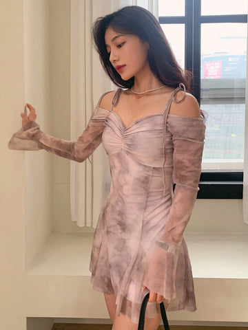 DAZY Women's Sleeveless Long Sleeve Cut-Out Waist Short Dress