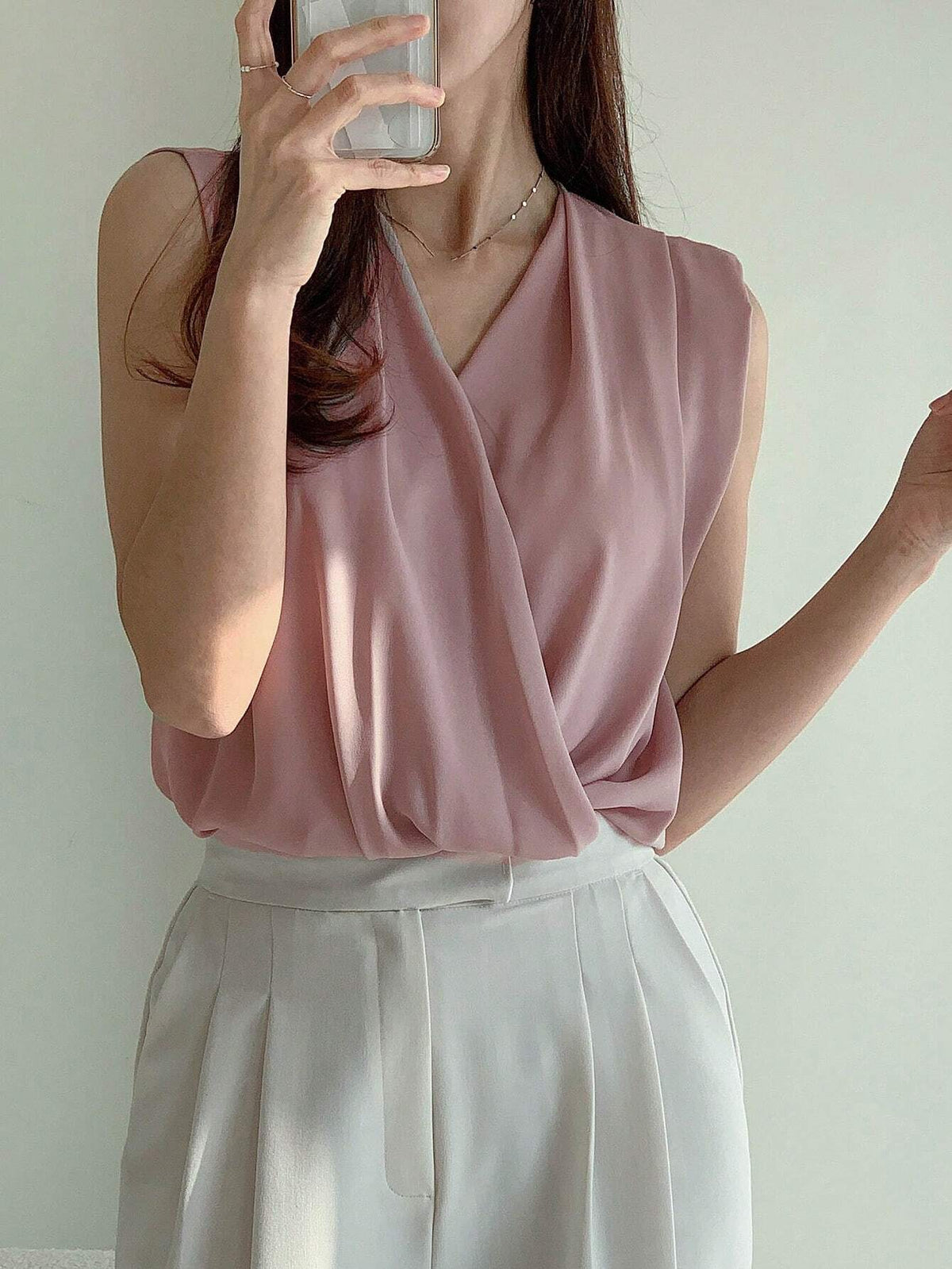 DAZY Women's Sleeveless Shirt With Pleats
