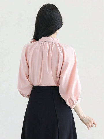 DAZY Women's Solid Color Bow Tie Cuff 3/4 Sleeve V-Neck Blouse