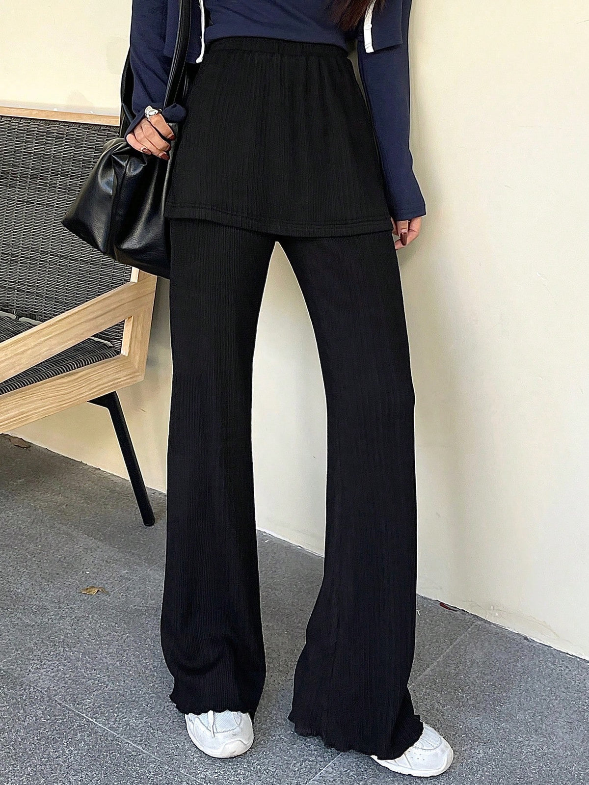 DAZY Women's Solid Color Casual Versatile Elastic Waist Flare Leg Sweatpants