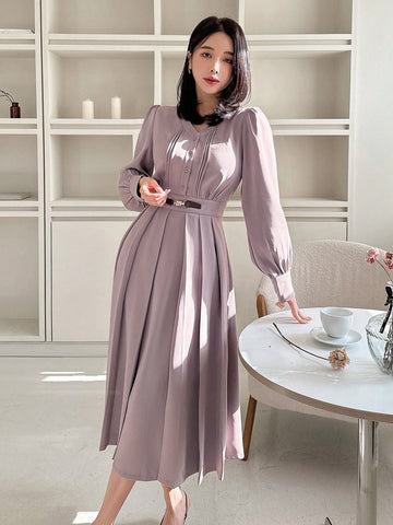 DAZY Women's Solid Color Dress With Pleats And Leather Buckle Decoration