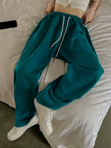 DAZY Women's Solid Color Elastic Waist Street Style Sweatpants With Belt