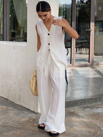 DAZY Women's Solid Color Front Button Sleeveless Casual Blouse & Pant 2 Piece Set