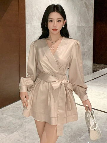 DAZY Women's Solid Color Front Tie Long Sleeve Casual Blouse, Daily Wear