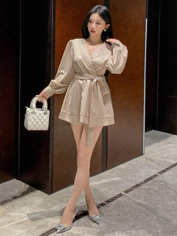 DAZY Women's Solid Color Front Tie Long Sleeve Casual Blouse, Daily Wear