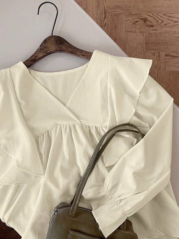 DAZY Women's Solid Color Long Sleeve V-Neck Ruffle Trim Loose Blouse, Autumn