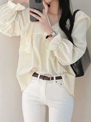 DAZY Women's Solid Color Long Sleeve V-Neck Ruffle Trim Loose Blouse, Autumn