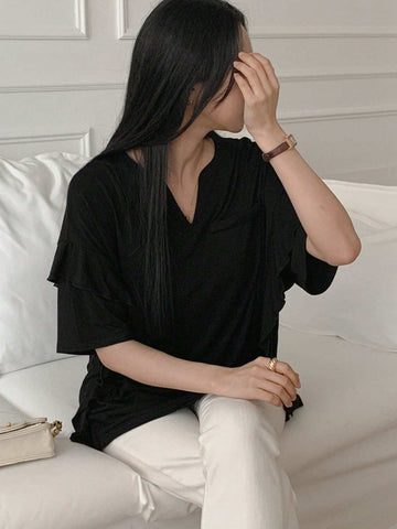 Women's Solid Color Notched V-Neck Ruffle Hem Short Sleeve Casual T-Shirt For Spring/Summer