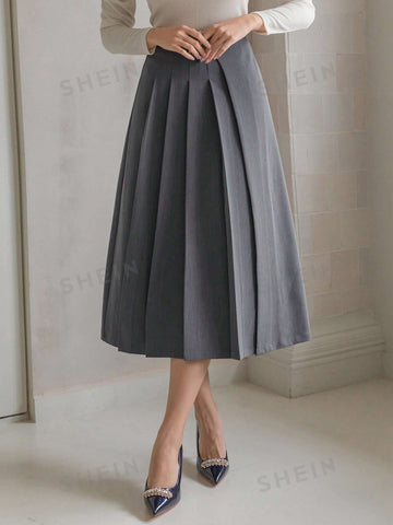 DAZY Women's Solid Color Pleated Skirt