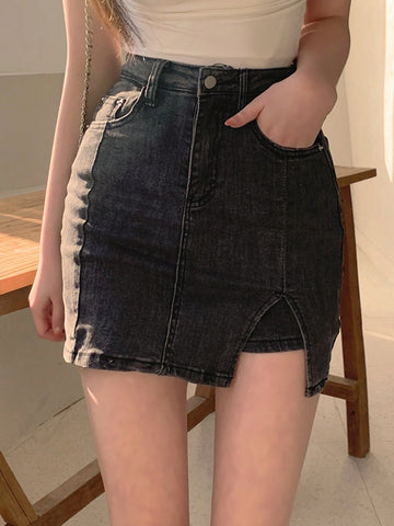 DAZY Women's Solid Color Simple Daily Mini Skirt