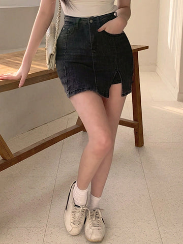 DAZY Women's Solid Color Simple Daily Mini Skirt