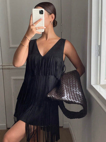 DAZY Women's Solid Color Suede Fringe V-Neck Sleeveless Mini Dress