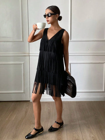 DAZY Women's Solid Color Suede Fringe V-Neck Sleeveless Mini Dress