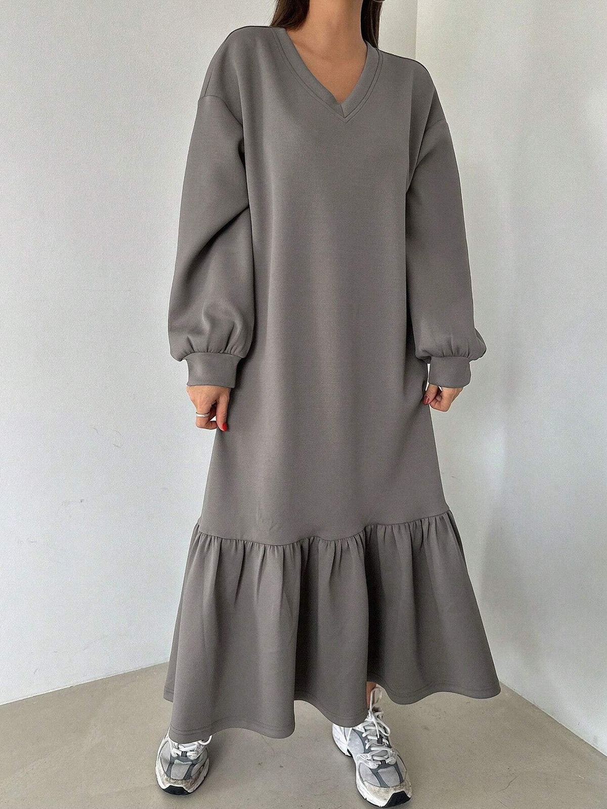 DAZY Women's Solid Color V-Neck Oversized Sweatshirt Dress