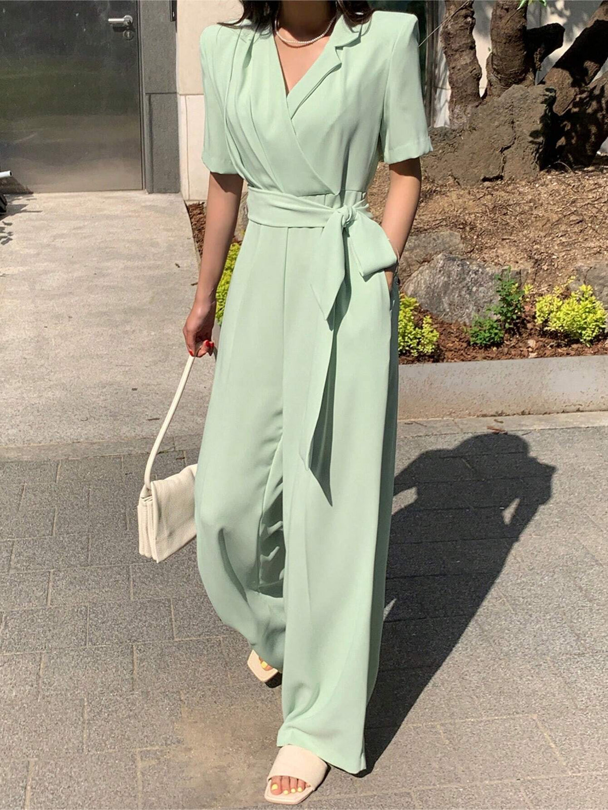 DAZY Women's Solid Color V-Neckline Belted Long Casual Jumpsuit