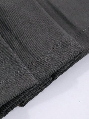 DAZY Women's Solid Dark Gray Bowknot Decor Pleated Mini Skirt