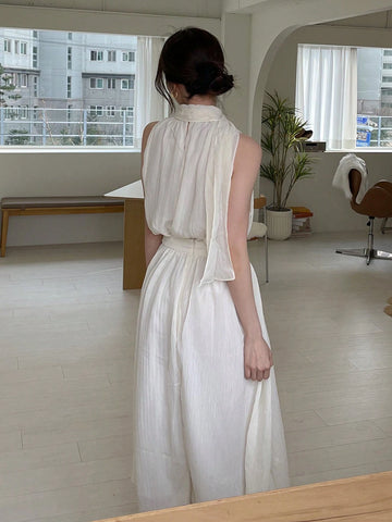 DAZY Women's Summer Elegant Stand Collar Sleeveless Blouse And Skirt Set