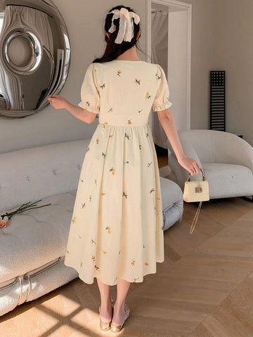 DAZY Women's Summer Floral Embroidery V Neck Short Puff Sleeve Long Dress