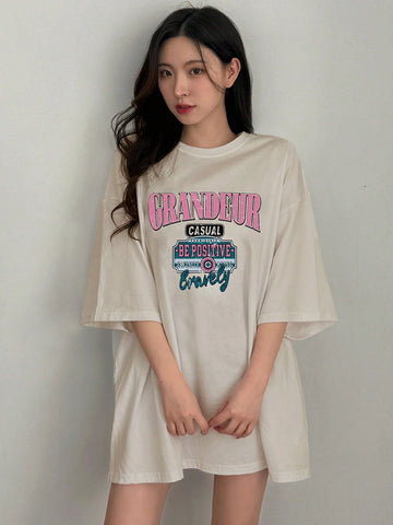 DAZY Women's Summer Loose Fit Casual T-Shirt With Round Neck, Drop Shoulder Sleeves And Slogan Print