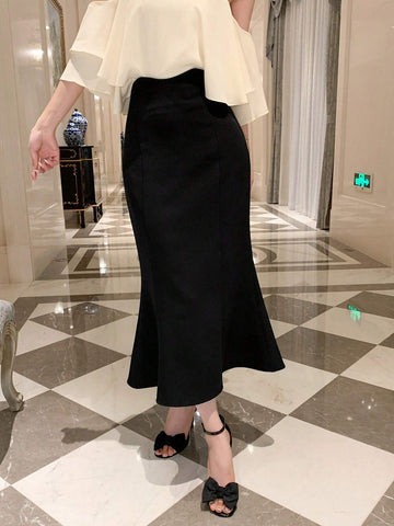 DAZY Women's Summer Solid Color Off-Shoulder Top And Mermaid Skirt Elegant Two-Piece Set With Ruffle Trim