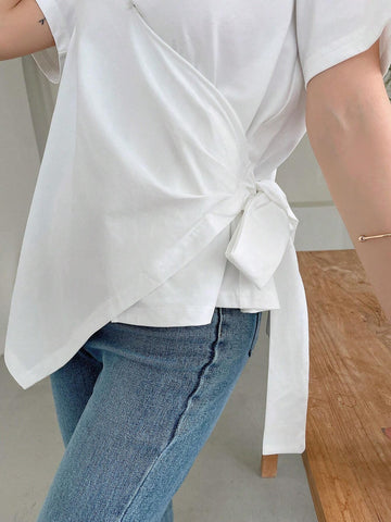 DAZY Women's Summer Solid Color Round Neck Short Sleeve Asymmetric Hem Casual T-Shirt