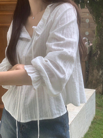 DAZY Women's Textured Fabric Tie Front Crop Shirt