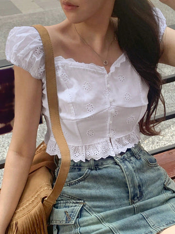 DAZY Women's White Short Sleeve Cut-Off Casual Blouse, Summer Girlish Style