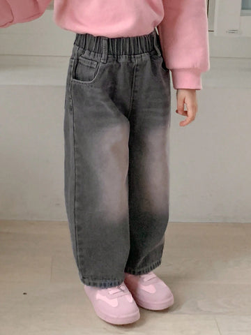 DAZY Young Girl Elastic Waist Pocket Butterfly Embroidery Denim Jeans