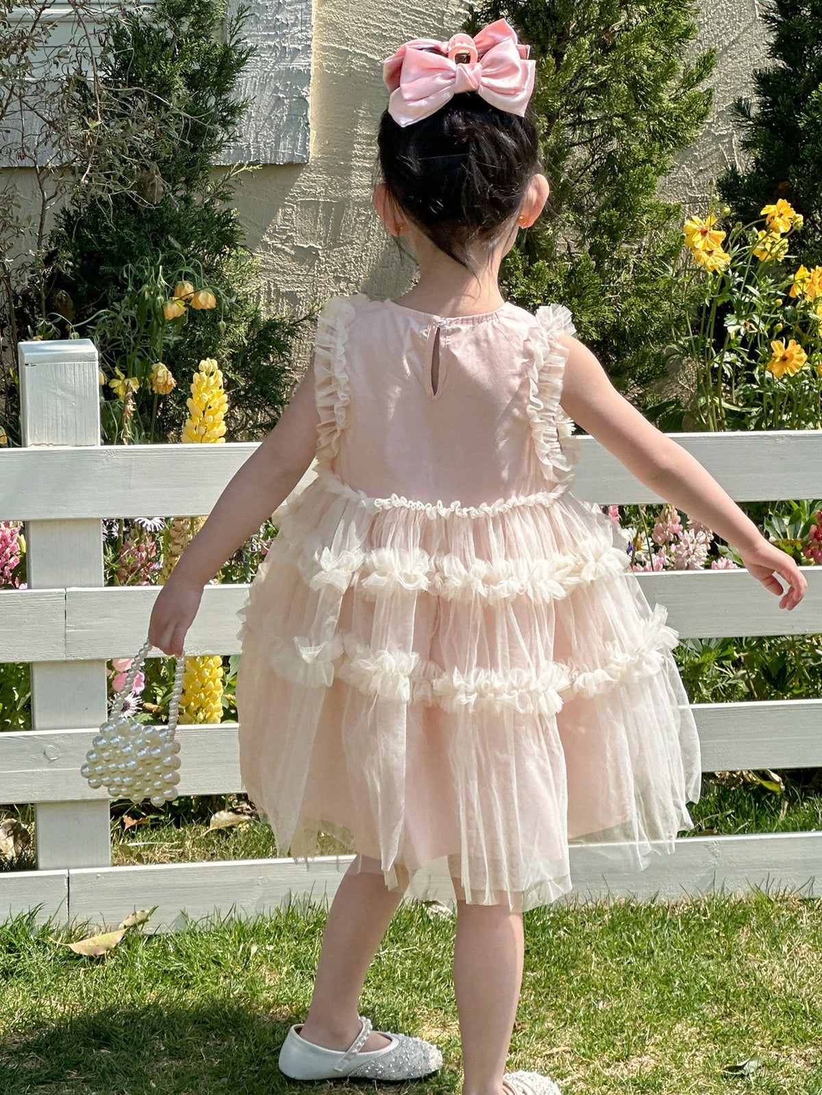 Young Girl Mesh Patchwork Ruffle Trim Sleeveless Round Neck Dress