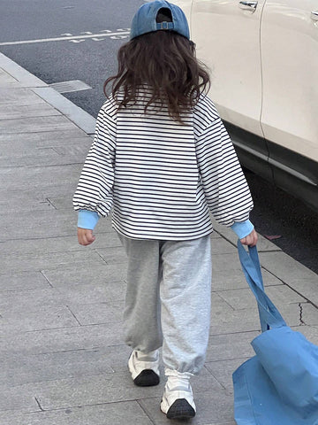 DAZY Young Girls' Round Neck Striped Long Sleeve Casual Sweatshirt, Minimalist & Stylish For Everyday Wear
