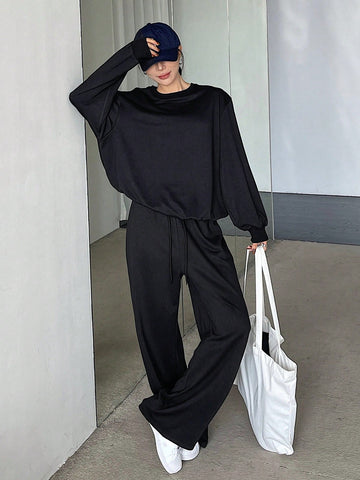 Dazy-Less Ladies' Solid Color Casual Sweatshirt & Sweatpants Set