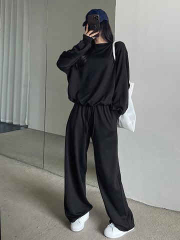 Dazy-Less Ladies' Solid Color Casual Sweatshirt & Sweatpants Set