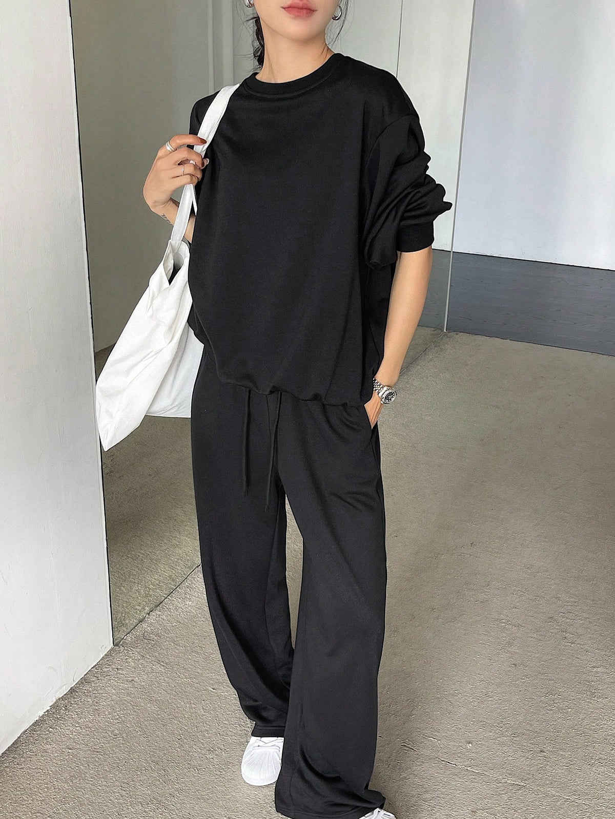Dazy-Less Ladies' Solid Color Casual Sweatshirt & Sweatpants Set