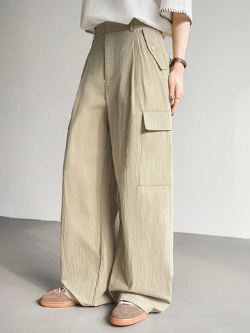 Dazy-Less Women Loose Straight-Leg Cargo Style Pants With Big Pockets