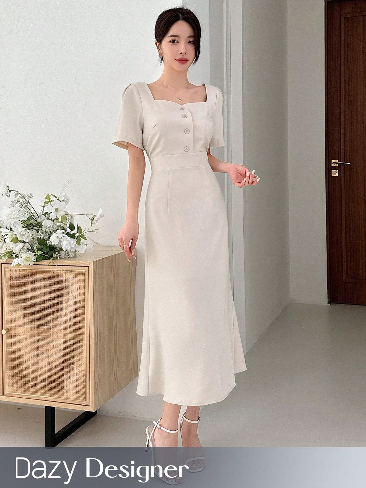 Dazy Designer Ladies Apricot-Colored Sweetheart Collar Long Dress
