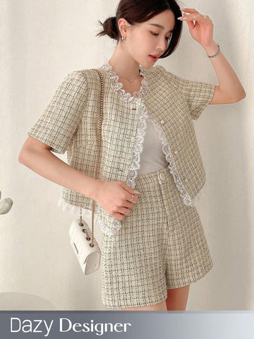 Dazy Designer Ladies" Elegant Two-Piece Set With Apricot-Colored Lace Splice And Delicate Design Sense