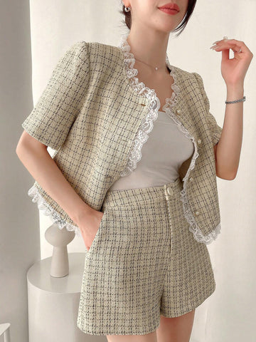 Dazy Designer Ladies" Elegant Two-Piece Set With Apricot-Colored Lace Splice And Delicate Design Sense