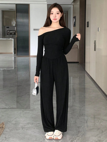 Dazy Designer Oblique-Shoulder Long Sleeve Cropped Tight T-Shirt And Elastic Waist Loose Fit Long Pants 2pcs/Set
