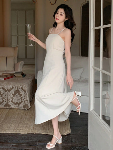 Dazy Designer Solid Color Fish Tail Hem Cami Dress