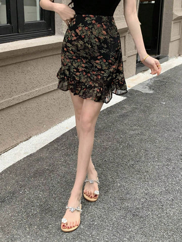 Dazy Designer Women's Floral & Plant Printed Ruffle Hem Skirt