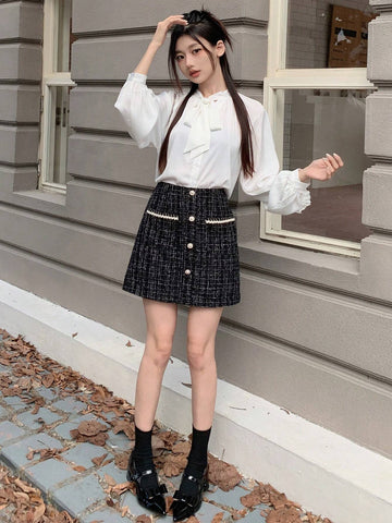 Dazy Star Button Front Tweed Skirt